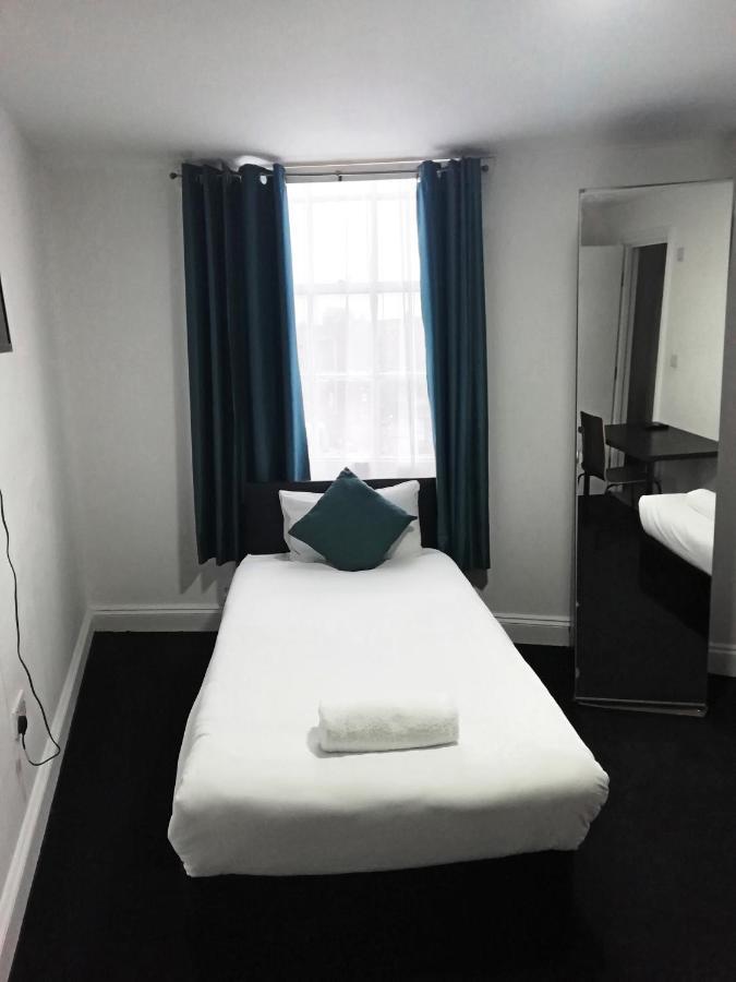 The Bank Hotel Barking  Luaran gambar